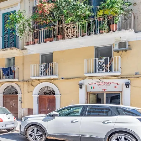 Apartment Stazione & Universita Lovely